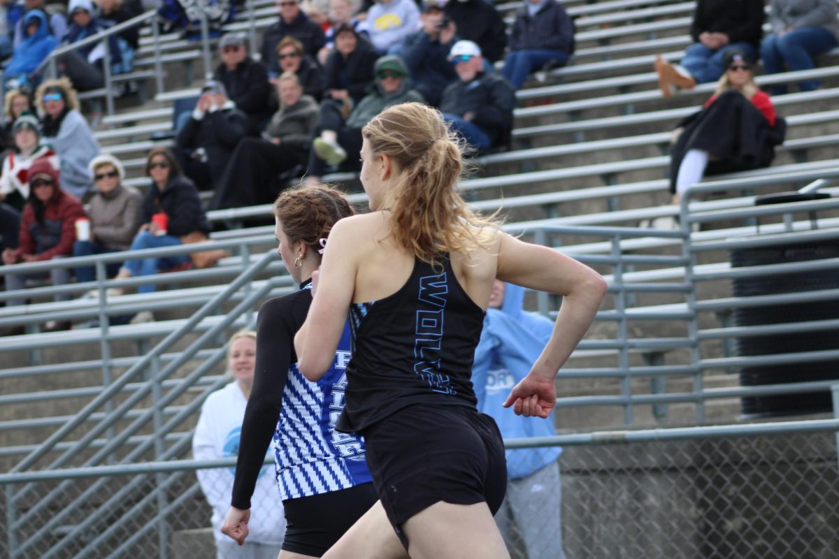 Senior Sydney Stodden running the 800 meter on April 11, 2024. Stodden got fourth place with a time of 2.26.
