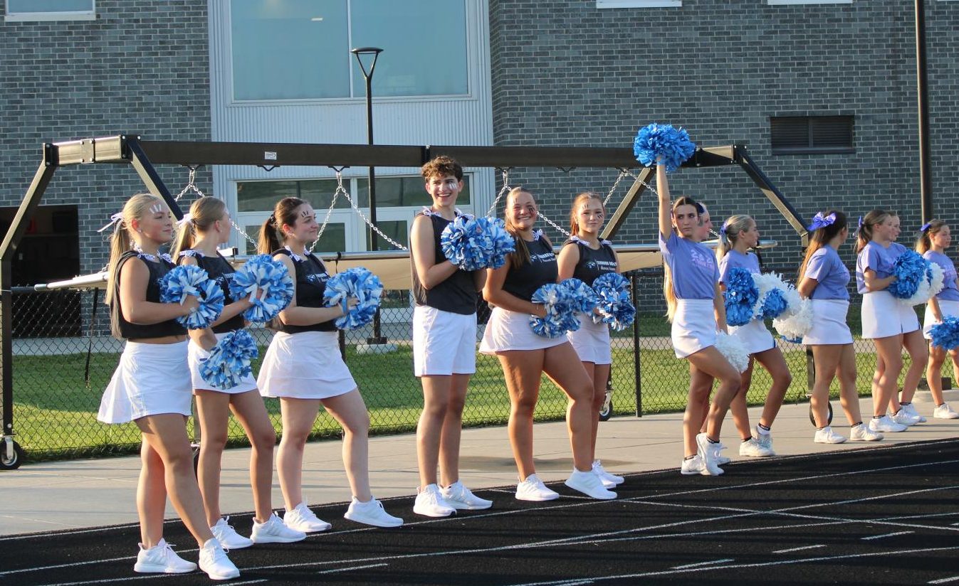 Sophomore Will Swagler dances on the sidelines during a Gatorade scrimmage. He had energetic facial expressions to showcase his love for dance. Photo courtesy of Mia Turner