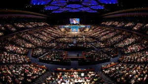 Thousands of people sit in their seats and listen to a megachurch service. This service was hosted by Lakewood church in Houston, Texas. Photo courtesy of McKenzie Sadeghi and USA TODAY.